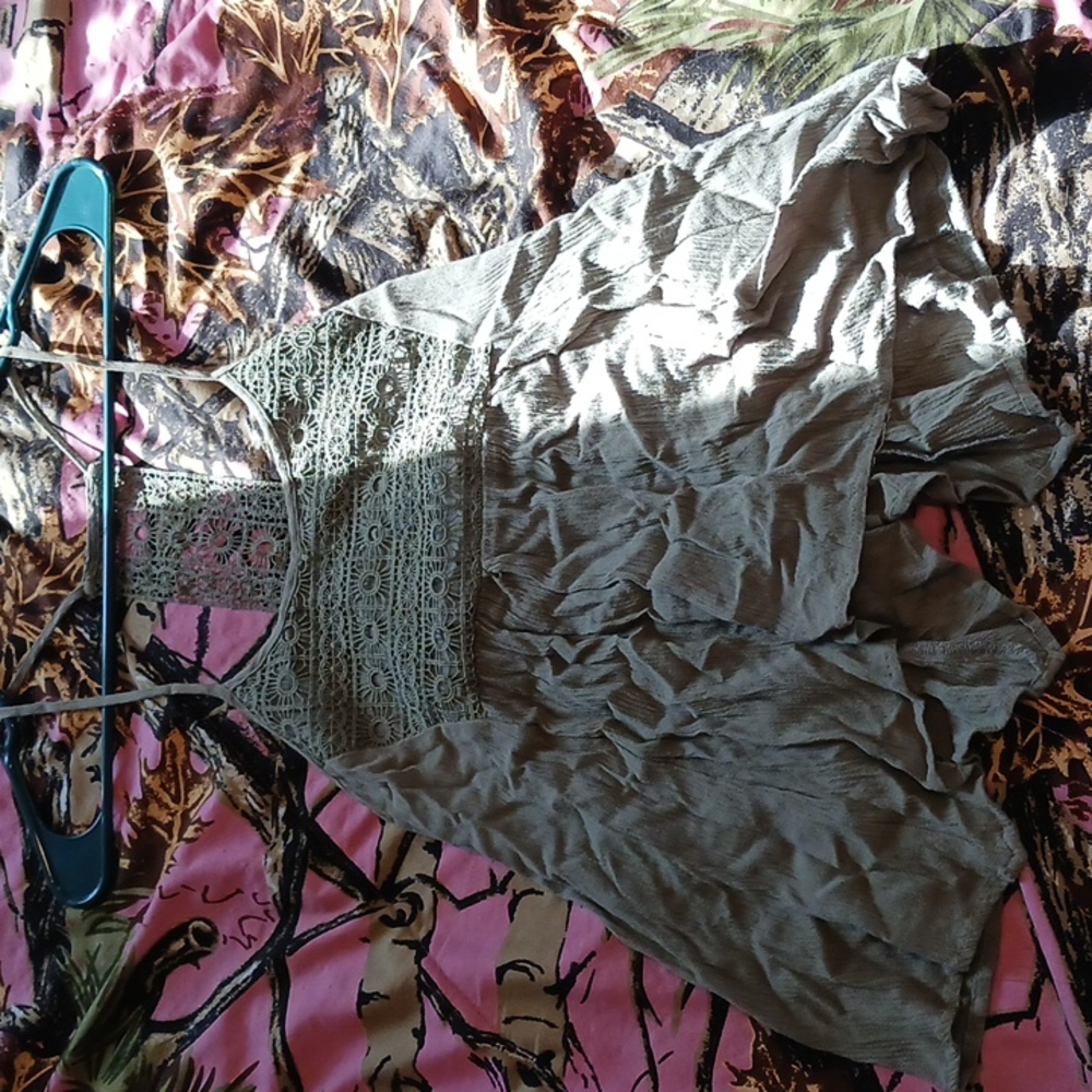 Small flowy tank top